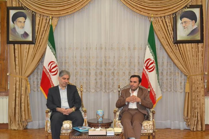 با تمام توان از دانشگاه فنی و حرفه ای حمایت می کنم