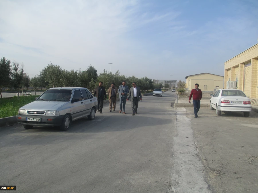بازدید نماینده مردم سیستان در مجلس شورای اسلامی از آموزشکده فنی و حرفه ای فرخی سیستانی زابل