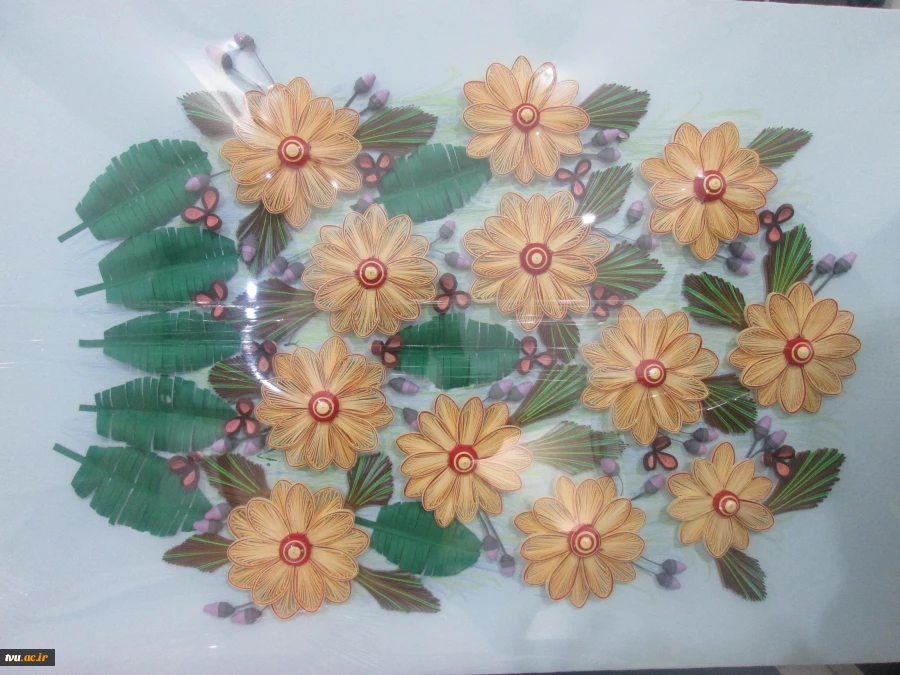 تابلو با کاغذ رنگی
