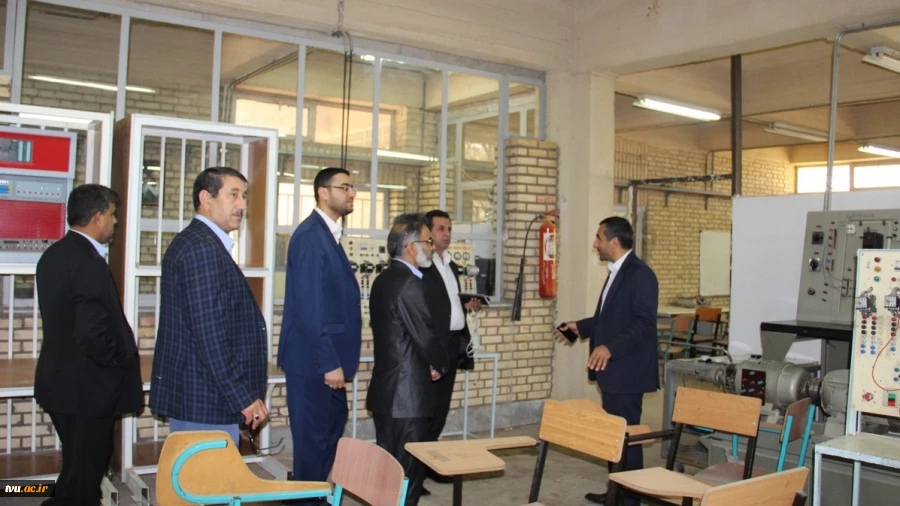 بازدید نمایندگان اهواز در مجلس شورای اسلامی از آموزشکده های فنی و کشاورزی