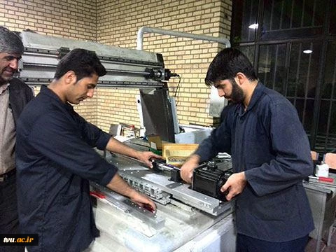 ساخت دستگاه فرز CNC  توسط دانشجویان  دانشگاه فنی و حرفه ای استان اصفهان مرکز گلپایگان