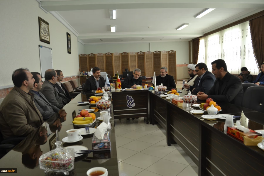 بازدید نایب رئیس اول مجلس شورای اسلامی از دانشگاه فنی و حرفه ای استان آذربایجان شرقی