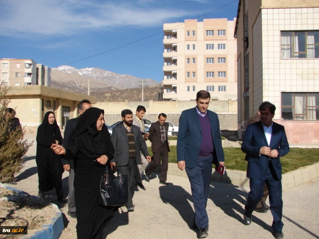 بازدید رییس صندوق رفاه دانشجویی وزارت علوم از آموزشکده فنی و حرفه ای دختران یاسوج