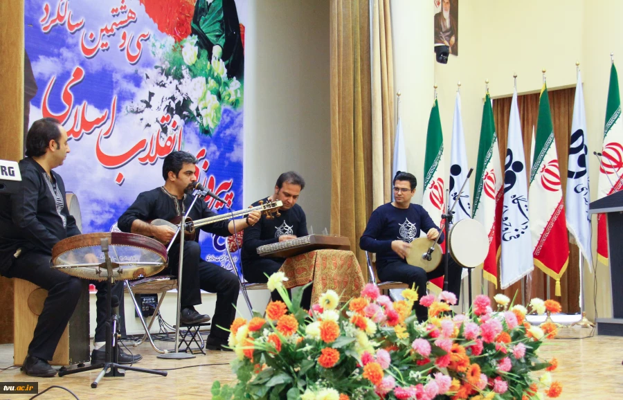 مراسم سی و هشتمین سالگرد پیروزی انقلاب اسلامی در دانشگاه فنی و حرفه ای
