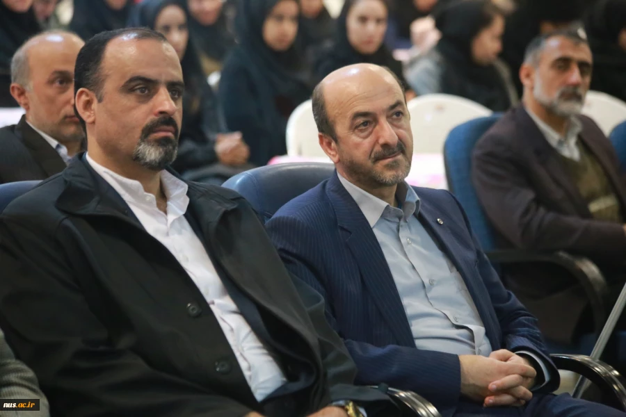 برگزاری مراسم گرامیداشت دهه مبارک فجر در آموزشکده فنی وحرفه ای دختران قدسیه ساری