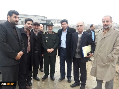 قاسمی سرپرست آموزشکده فنی شماره 2به اتفاق جمعی از کارکنان با غرس نهال در محوطه پارک موزه دفاع مقدس ضمن گرامیداشت مقام شهدا، به استقبال هفته منابع طبیعی رفتند.