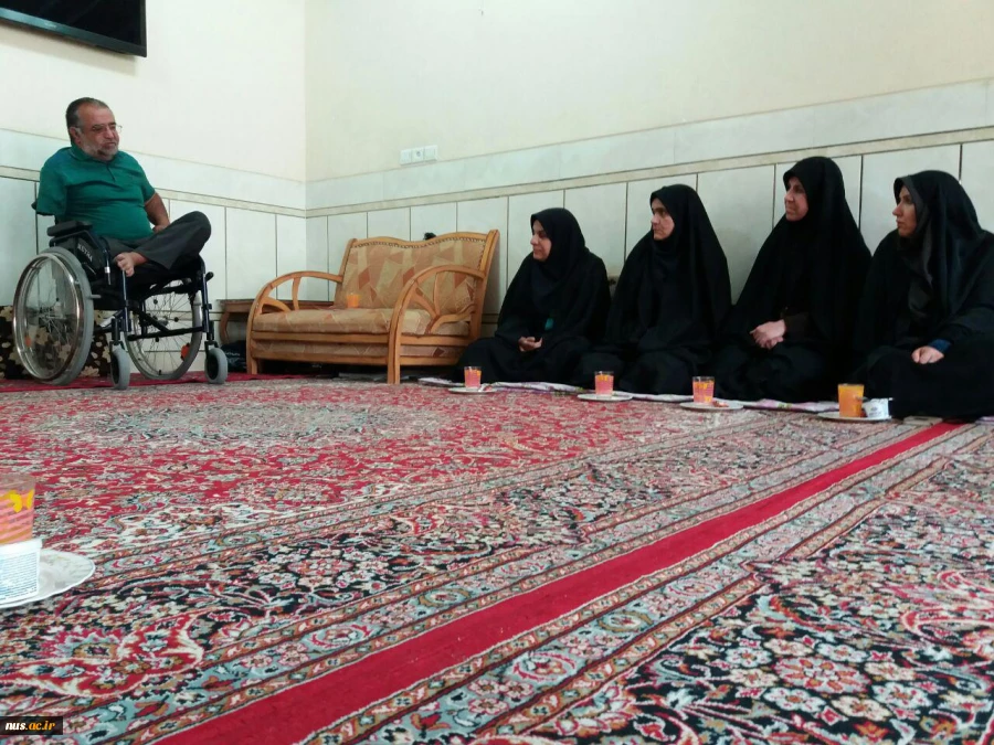 دیداررییس دانشکده فنی وحرفه ای دختران نجف آباد به همراه معاونین با خانواده جانبازان