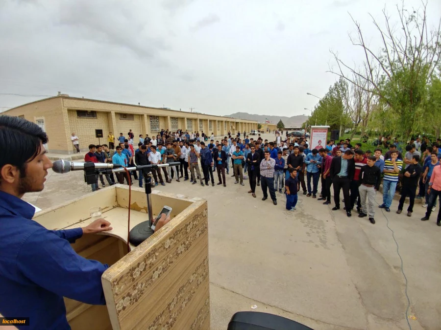 برگزاری تریبون آزاد با موضوع انتخابات