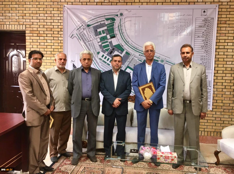 مهمترین تفاهم نامه همکارى آموزشى ، تحقیقاتى  جنوب شرق کشور با همکاری شرکت هامون سازه و آموزشکده فنی و حرفه ای شهید عارفی زاهدان  منعقد شد