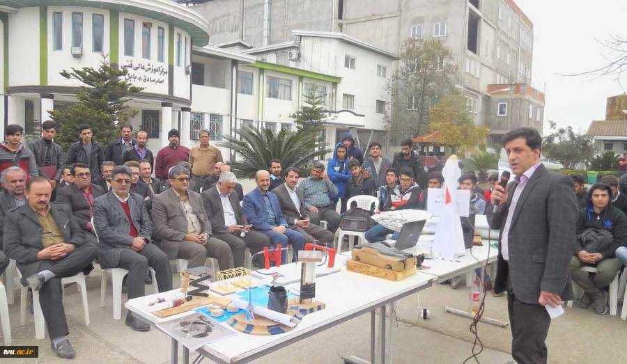 رونمایی از دست ساخته های اساتید و دانشجویان رشته مکانیک خودرو آموزشکده فنی امام صادق (ع) بابل