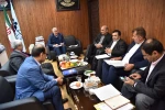 با حضور معاونین وزارت آموزش و پرورش
نشست هم اندیشی در جهت رفع اختلافات املاک دانشگاه فنی و حرفه ای 