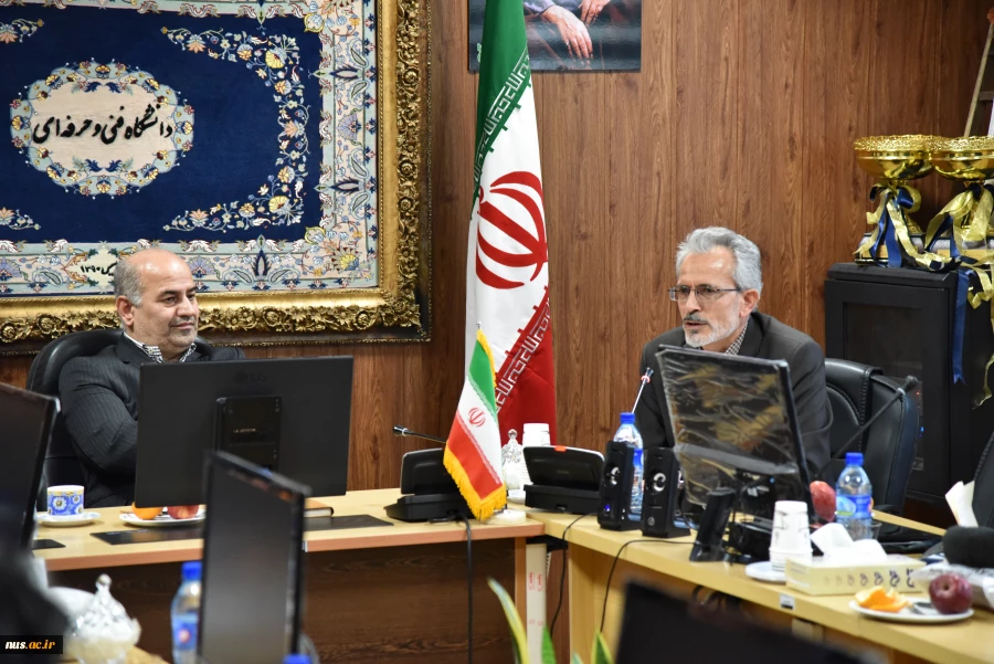 با حضور معاون پژوهشی سازمان بسیج اساتید
نخستین نشست بسیج اساتید دانشگاه فنی و حرفه ای برگزار شد 8