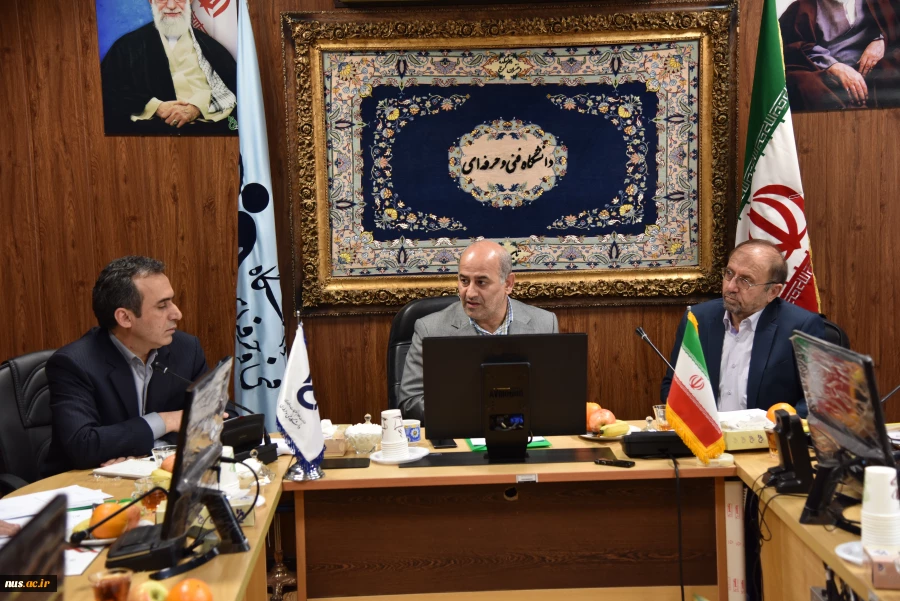 نخستین جلسه شورای برنامه ریزی دانشگاه فنی و حرفه ای برگزار شد. 2