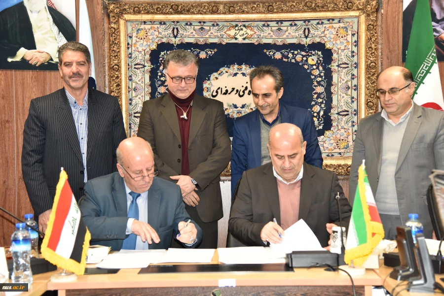 در سفر هیات عراقی به تهران تاکید شد

گسترش همکاری های علمی و آموزشی دانشگاه فنی و حرفه ای و دانشگاه فنی شمالی عراق 2