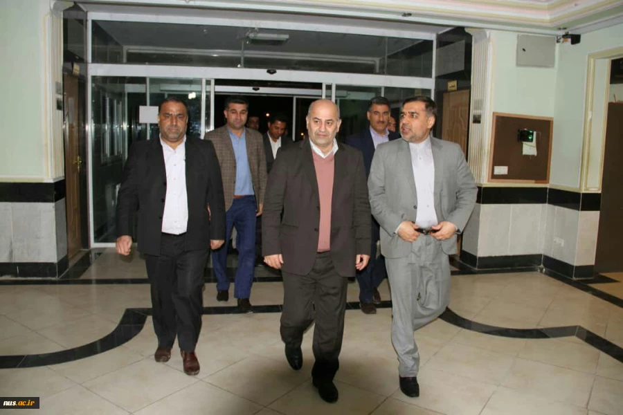   حضور دکتر صالحی عمران در شورای اداری شهرستان ممسنی

 2
