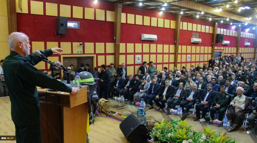 برگزاری مراسم نکوداشت شهید جاویدی در دانشکده باهنر شیراز 3