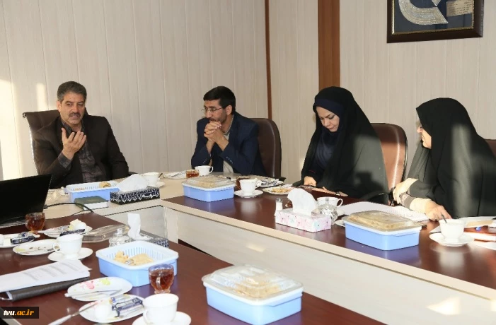 بازدید دکتر زمانی سرپرست معاون اداری مالی و مدیریت منابع انسانی از دانشکده شریعتی 5