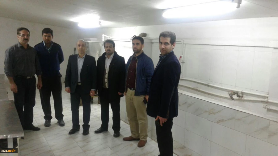 ازدید ریاست و معاون دانشجویی بهمراه حراست آموزشکده ملاصدرا

به گزارش روابط عمومی ریاست محترم آموزشکده به همراه معاونت آموزشی و حراست محترم در روز یکشنبه مورخ 25 اردیبهشت ماه از تمام کارگاهها و خوابگاه بازدید نموده پیرامون استفاده بهینه از وسایل و... به 