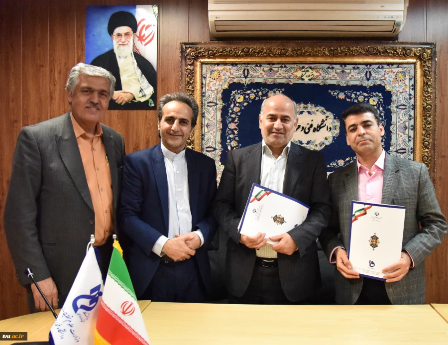 در راستای همکاری علمی و دانشگاهی صورت گرفت

انعقاد تفاهم‌نامه همکاری بین دانشگاه فنی و حرفه ای و دانشگاه حکیم سبزواری 2