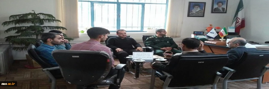 بازدید فرماندهی محترم نیروی مقاومت بسیج, مسئول بسیج دانشجویی شهرستان رامسر از اموزشکده فنی پسران رامسر (ملا صدرا)  به گزارش روابط عمومی در این بازدید مسئول بسیج دانشجویی اموزشکده  صمن گزارش از عملکرد بسیج دانشجویی راهکارهایی جهت همکاری و جذب دانشجوایرادنم
