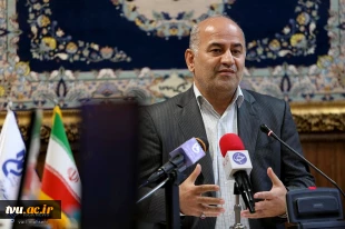 دکتر صالحی عمران رییس دانشگاه فنی و حرفه ای در نشست خبری مطرح کرد

برنامه‌های درسی دانشگاه شایسته‌ محور می‌شوند 8
