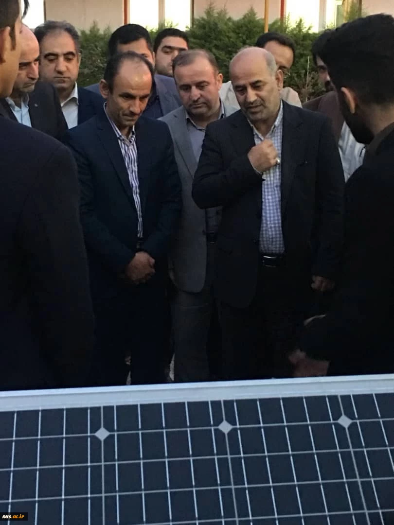 با حضور دکتر ابراهیم صالحی عمران

خودرو برقی با سیستم پنل های خورشیدی در آمل رونمایی شد 4