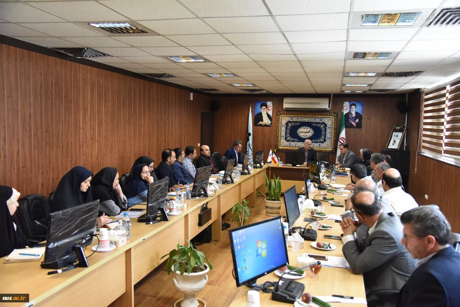 در راستای گسترش و ترویج مدیریت سبز در دانشگاه فنی و حرفه ای

برای نخستین بار از طرح سیستم بخار مرکزی در سلف سرویس ها استفاده می شود 3