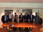 در راستای گسترش همکاری های علمی و بین المللی

رییس دانشگاه فنی و حرفه ای با رییس دانشگاه سوربن فرانسه دیدار و گفتگو کرد 3