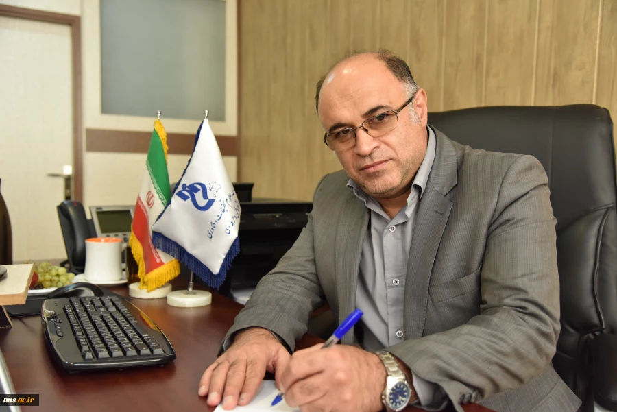 مدیر کل دفتر نظارت و ارزیابی دانشگاه فنی و حرفه ای

بر طراحی و استقرار مدل های بهبود مستمر و تضمین کیفیت تأکید کرد 2