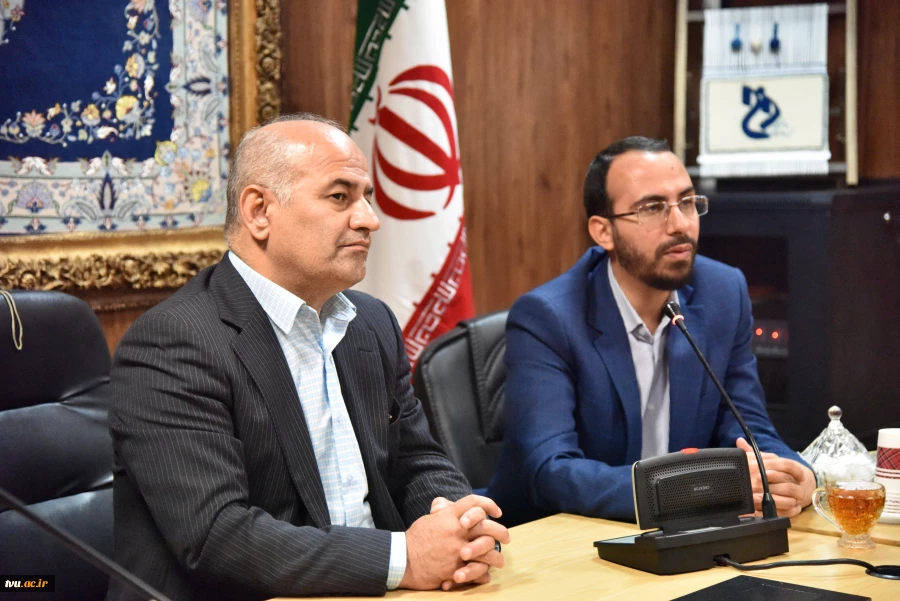 رئیس سازمان بسیج دانشجویی کشور:

دانشگاه فنی و حرفه‌ای می‌تواند زیرساخت‌های تمدن اسلامی را فراهم کند / ضرورت ایجاد شبکه‌ای از حرفه‌ای‌ها برای حل مشکلات 2
