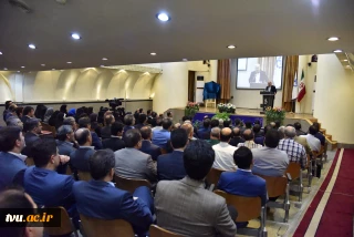 دکتر صالحی عمران در آیین رونمایی از برنامه‌های درسی دانشگاه فنی و حرفه ای:

دغدغه‌ اصلی دانشگاه در برنامه‌ ریزی درسی ارتقای شایستگی های حرفه ای و شغلی است