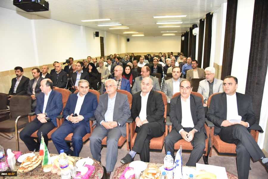 رئیس دانشگاه فنی و حرفه‌ای کشور:

لزوم بهره‌گیری از ظرفیت خیرین در تجهیز آزمایشگاه‌ها و کارگاه‌ها 4