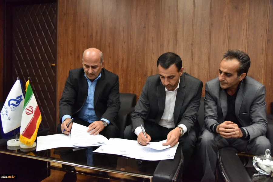 در راستای گسترش فعالیت های علمی و بین المللی دانشگاه فنی و حرفه ای

70 دانشجوی لبنانی پس از گذراندن دوره آموزش زبان فارسی مشغول به تحصیل خواهند شد 2