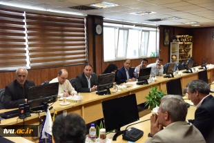 دیدار دکتر صالحی عمران با هیاتی از مسئولین و متخصصین شرکت پشتیبانی و نوسازی هلیکوپتر ایران (پنها) 2