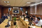 دیدار دکتر صالحی عمران با هیاتی از مسئولین و متخصصین شرکت پشتیبانی و نوسازی هلیکوپتر ایران (پنها) 2