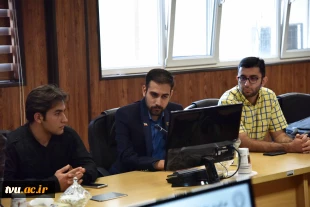 اعضای تیم رباتیک دانشکده شهید شمسی پور تهران

با حضور در جلسه هیأت رییسه دانشگاه فنی و حرفه ای تجلیل شدند 2