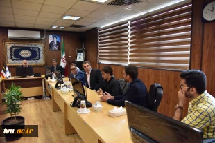 اعضای تیم رباتیک دانشکده شهید شمسی پور تهران

با حضور در جلسه هیأت رییسه دانشگاه فنی و حرفه ای تجلیل شدند 3