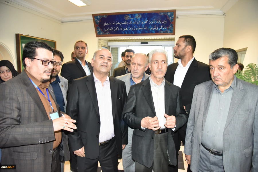 نماینده همدان و فامنین در مجلس شورای اسلامی:

 با توجه به شرایط اقتصادی و اشتغال جامعه باید دانشگاه‌ها به سمت مهارت محوری حرکت کنند 2