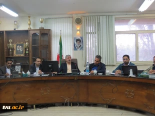 بازدید جناب آقای دکتر کیانی معاون محترم آموزشی دانشگاه فنی و حرفه ­ای و هیأت همراه از دانشکده/ آموزشکده ­های استان کرمان 2