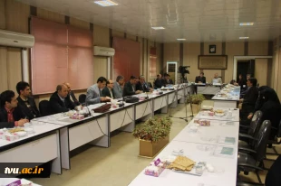 نشست مشترک معاونین آموزشی و اداری مالی دانشگاه با روسا و اعضای هیات علمی آموزشکده های کشاورزی در دانشکده ولیعصر   3