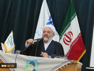 برگزاری نشست آموزشی بصیرتی  با حضور حضرت حجت الاسلام و المسلمین علی ثقفی مسئول بنیاد فرهنگ و اندیشه انقلاب اسلامی کشور در دانشگاه فنی و حرفه ای استان سمنان 12
