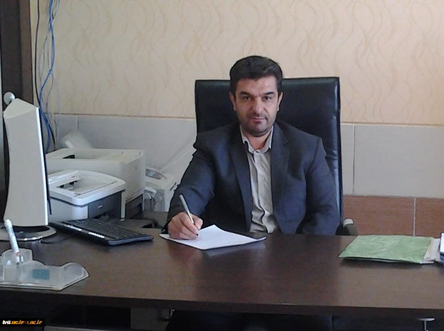 پیام تبریک رئیس آموزشکده فنی و کشاورزی فسا به مناسبت سال نو و با شعار جشن نوروز را با جشن شکست کرونا پیوند می زنیم 2