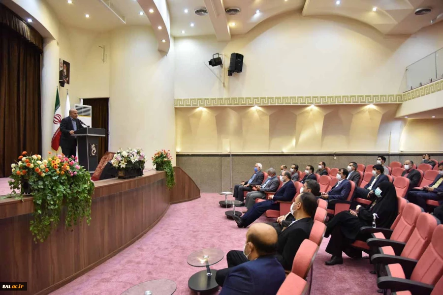 با حضور مدیرکل دبیرخانه هیات مرکزی گزینش کارکنان وزارت علوم، تحقیقات و فناوری

 مراسم تکریم و معارفه مدیر هسته گزینش دانشگاه فنی و حرفه ای برگزار شد 5