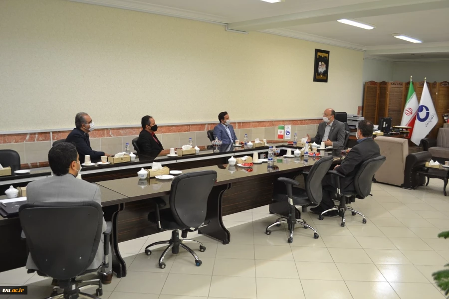 امضاء تفاهم نامه همکاری فیمابین دانشگاه فنی و حرفه ای استان آذربایجان شرقی و اداره کل میراث فرهنگی، صنایع دستی و گردشگری آذربایجان شرقی 5