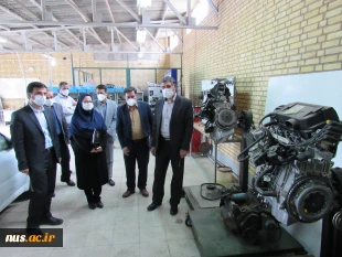 رئیس دانشگاه فنی و حرفه ای استان سمنان :

 خود اشتغالی، کارآفرینی و کمک به بهره وری نیروی کار، هدف اصلی دانشگاه فنی و حرفه‌ای است

دکتر  «رضا نقدی»  گفت: خود اشتغالی، کارآفرینی و کمک به بهره وری نیروی کار، هدف اصلی دانشگاه فنی و حرفه‌ای است

و رسالت