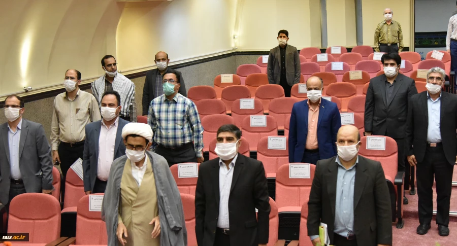 به همت بسیج اساتید برگزار شد

تبیین فرهنگ دفاع مقدس میراث ارزشمند انقلاب اسلامی 2