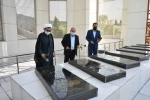 رییس دانشگاه فنی و حرفه ای در آیین عطر افشانی قبور شهدای گمنام:

رسالت امروز جامعه دانشگاهی قدردانی از جان فشانی و ایثار شهداست 6