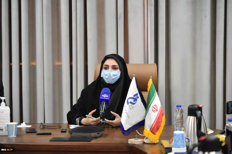 با حضور معاونین فرهنگی وزارت علوم و بهداشت 

مراسم اختتامیه نخستین دوره مسابقات ملی تولید محتوا فن ورز (فرصت سازی کرونایی) برگزار شد 10