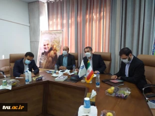 اجلاسیه سراسری بسیج اساتید دانشگاه فنی و حرفه ای با حضور ریاست دانشگاه، جانشین سازمان بسیج اساتید کشور، رئیس بسیج اساتید دانشگاه ،مسئول دفتر نمایندگی مقام معظم رهبری در دانشگاه، معاون فرهنگی و دانشجویی دانشگاه، رئیس اندیشگاه سازمان بسیج اساتید کشور ، مدیر