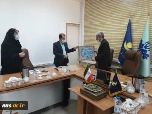 نشست رئیس دانشگاه فنی و حرفه ای استان بوشهر با مدیرکل صدا و سیمای مرکز بوشهر 9